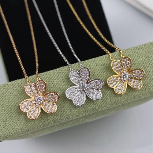 2021 Trend New Europe Hot Brand 925 Sterling Silver Necklaces For Women Clover Flowers Party Wedding Charms Luxury Jewelry Gifts