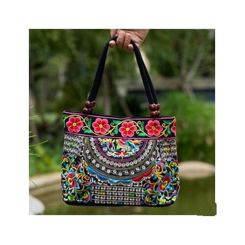 New Fashion Bohemian Women' handbag!New nice Embroidered Lady bags national trend handbag embroidered embroidery Lady carry bag