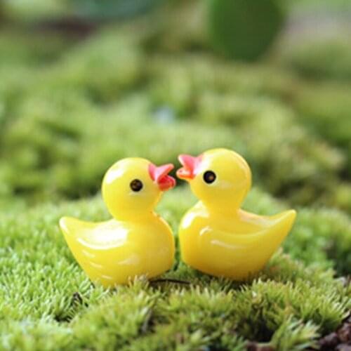 5 pieces resin cute animal shape Little Yellow Duck Quacker model room decorations garden crafts desk figurines miniaturesD5