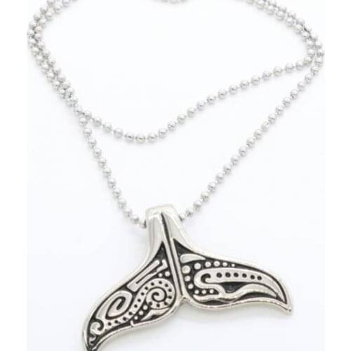 High-quality cute tail whale pendant necklace men and women stainless steel necklace, Christmas gift jewelry wholesale and retai