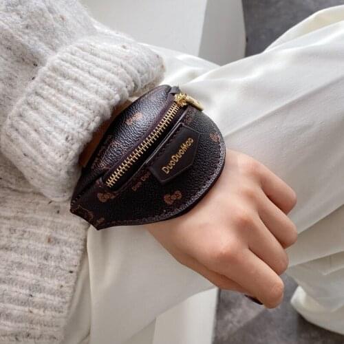 Mini bag for women 2021 fashion new fashion Korean version French crowd Bag Fashion wrist bag hand bag Clutch bags