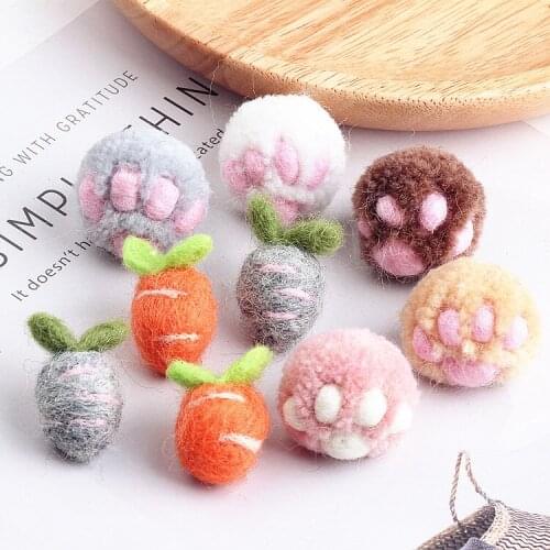 Min order 10pcs/lot color printing cartoon Cute Paws/Carrot shape fashion wools handmade felts diy jewelry accessory