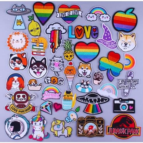 Cartoon Patch Unicorn Cat Dog Animals Embroidered Patches For Clothing DIY Cute Dinosaur Iron On Patches Badges On Kids Clothes