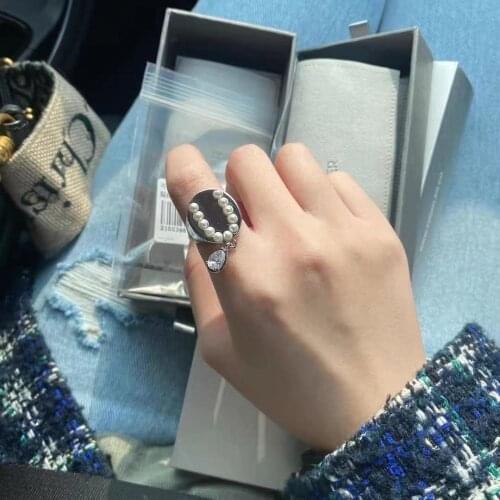 RISPADA Simple pearl pendant Ring