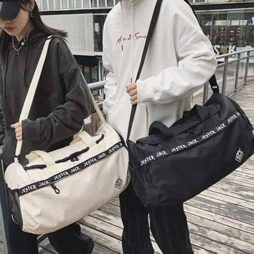 Designer Large-Capacity Travel Bags Unisex Fashion Leisure Sports Travel Tote Women High-Quality Simple Solid Fitness Bag Men