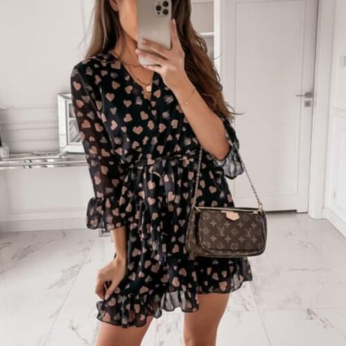 V Neck Heart Print Dress Women Casual Half Sleeves Ruffled Hem One-piece Sundress Beach Dresses