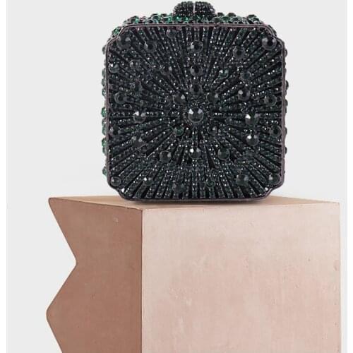 New Arrival Dazzling Women Crystal dress Evening bag Metal Clutches bags Hollow Out Women Evening Bags Wedding Party Clutch bag