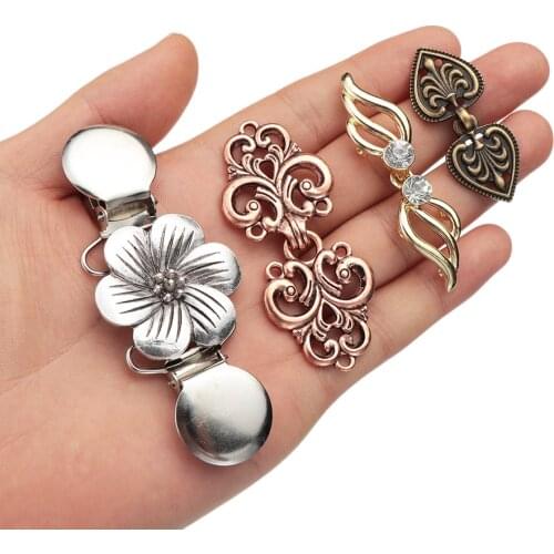 Women Fashion Cardigan Clip Shawl Brooch Sweater Blouse Pin Duck Clip Pin Vintage Sewing Trendy Charm Jewelry Hot Sale High Qua