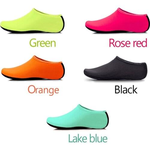 New Arrival Swim Non Slip Water Socks for Adults Pool Beach Surf Yoga