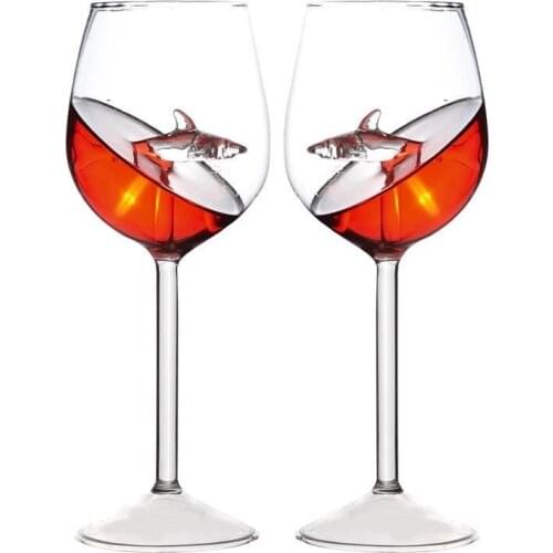 Creative Shark Wine Glass Goblet Built-in Seahorse Starfish Dolphin High Borosilicate Glass Cocktail Bar Tool