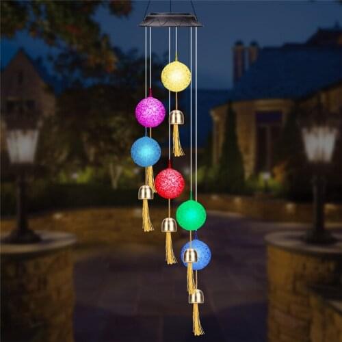 Color Changing Solar Powered LED Wind Chime Light Outdoor LED Hanging Lamp Pendant Light for Garden Yard Decoration Solar Light