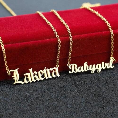 Customized Fashion Stainless Steel Name Necklace Personalized Letter Gold Choker Necklace Pendant Nameplate Gift