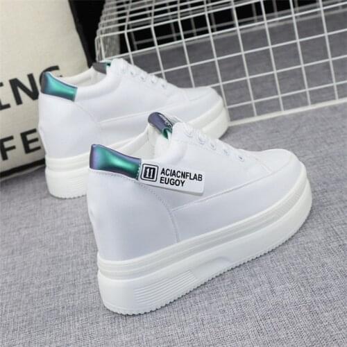 Womens Vulcanize Shoes Autumn White Chunky Sneakers for Woman 8cm Hidden Heel Shoes 2021 High Heels Female Platform Sneakers