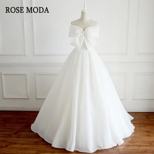 Rose Moda Cute White Quinceanera Dresses 2019 with Bow Quinceanera Dress Ball Gown Debutante Dresses Lace Up Back