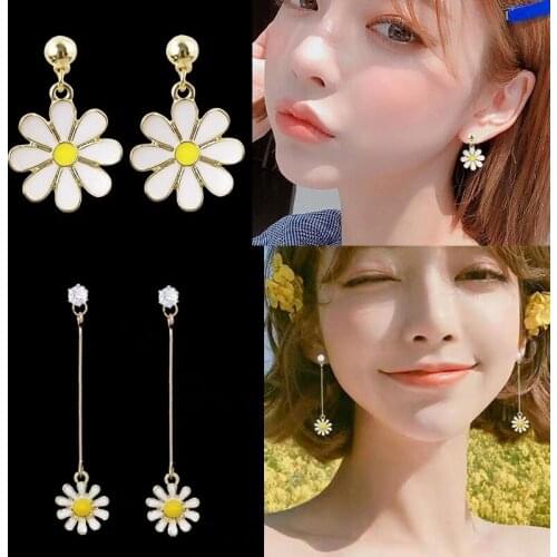 1 Pair Korean Daisy Yellow Sun Flower Stud Earrings Girl Drop Jewelry Stud Earrings Summer Trendy Plant Jewelry for Girls
