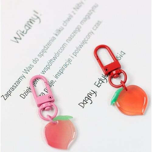 Ins Cute Romantic Fresh Peach Keychain for Women Backpack Pendant Car keys Bag Decor Girls' Keyring for Airpods Case Couple Gift