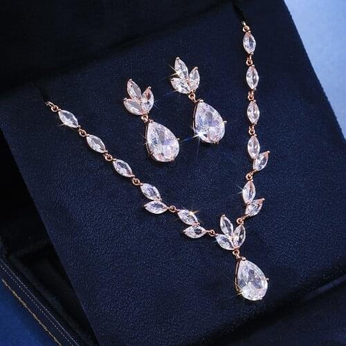 Huitan Classic Big Pear CZ Stone Necklace/Earring Wedding Set for Women Delicate High Quality Zircon Lady Party Wear Jewelry Hot