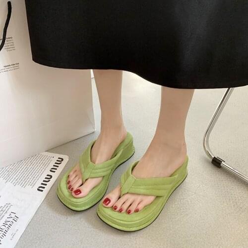 Women Fashion Wedge Platform Clip Toe Slippers Summer Womens Sandals High Heels Slippers Female Beach Flip Flops Casual Shoes