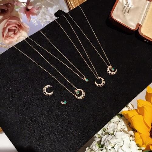 MADALENA SARARA AU750 Pure 18k Yellow Gold Pendant Chain Necklace Star Moon Style Diamond Prong Setting