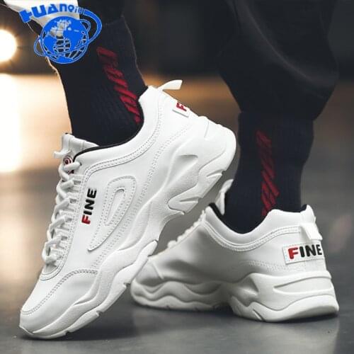 HUANQIU Shoes Men Sneakers High Quality 2018 autumn/winter fashion men leather shoes outdoor casual shoes increased ZLL647