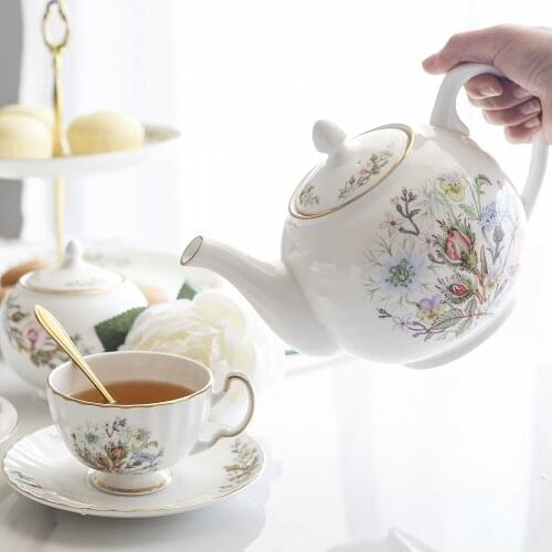 European-style high-end teapot set living room double-layer fruit plate coffee mugs cup saucer sugar jar bone china milk cup