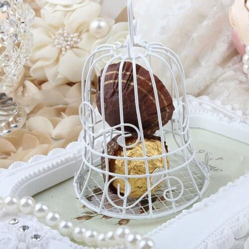 100pcs Unique Simple White Metal Bird Cage Birdcage Box Candy Boxes Wedding Events Christmas Valentine 's Gift Favor ZA1302