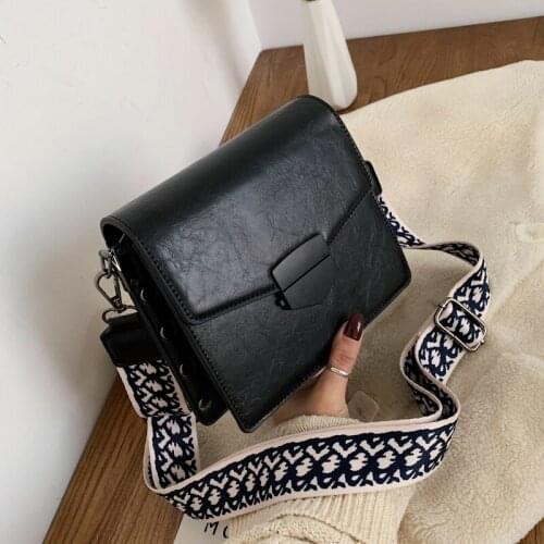 2020 New Fashion Luxury Design PU Lady Messenger Bag Women Shoulder Bag Girl Hand Bag Metal Button Lipstick Bag Adjustable bags