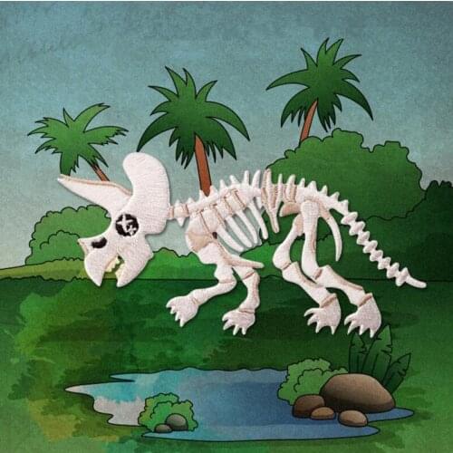 Iron On Patches Clothes DIY Dinosaur Fossil Skull Embroidered Patches For Clothing Fabric Badges Sewing Patches