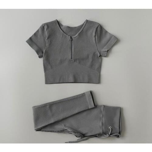 Seamless Yoga Set Workout Clothes For Women Short Sleeve Shirts Top With Zipper High Waist Gym Leggings 2Pcs Fitness Sportswear