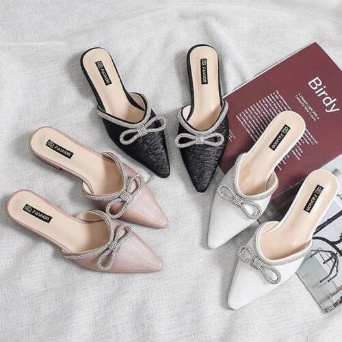 Elegant Low Heel Women Mules Rhinestone Bow-knot Design Vogue Pointed-Toe Ladies Slippers Slip on Leisure Pumps Female Shoes