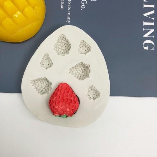 Small strawberry silicone mold chocolate sugar cake decoration tools resin mold Hand Drip mold Candle Mold