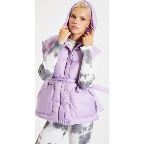 Trendyol Arched Hooded Inflatable Vest TWOAW22YE0006