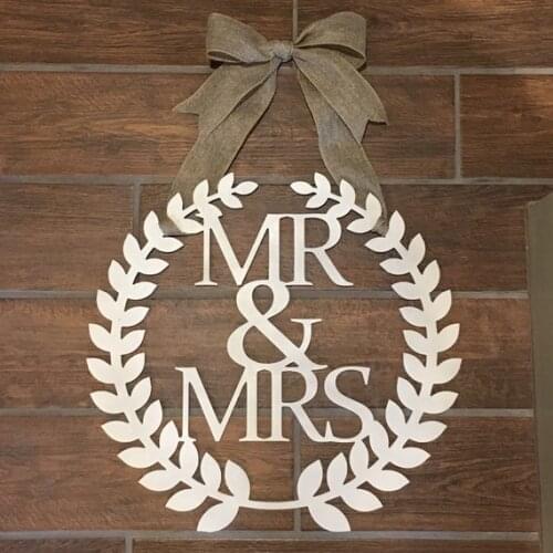 Personalize rustic wreath wedding Newly Married couples Mr&MRS Chair Signs, custom wedding bride and groom wooden door hangings