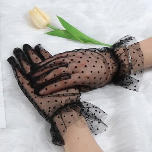 1Pair Women Black Lace Short Tulle Gloves Autumn Summer Stretchy Lace Spots Lotus Leaf Gloves Flexible Accessories Full Finger