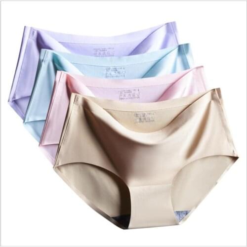 ROUND YUAN Men's Seamless Underpants