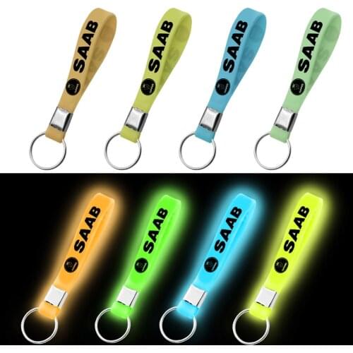 1pcs Luminous Silicone Car Keychain Car Badge Key Ring For SAAB 9-3 9-5 93 900 9000 Emblem Decal Auto Car Accessories