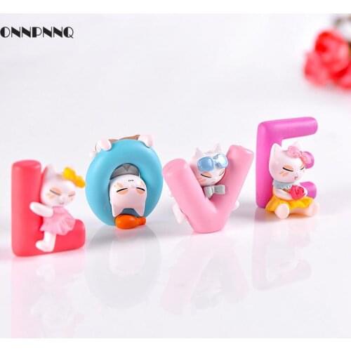 4pcs Diy Kawaii Love Cat Miniature Figurines Craft Ornaments Puppet Miniature Wedding Decoration Materials Home Accessories