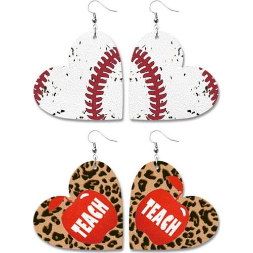 Cheetah Baseball Print PU Leather Heart Dangle Earrings 2021 New Arrival Love Heart Shape Leopard Earrings Fashion Jewelry