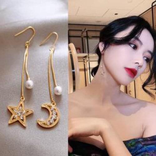 Punk Girl Fashion Earrings Korean Version Of The Moon Star Pearl Crystal Tassel Asymmetric 2020 New Net Red Temperament Earrings