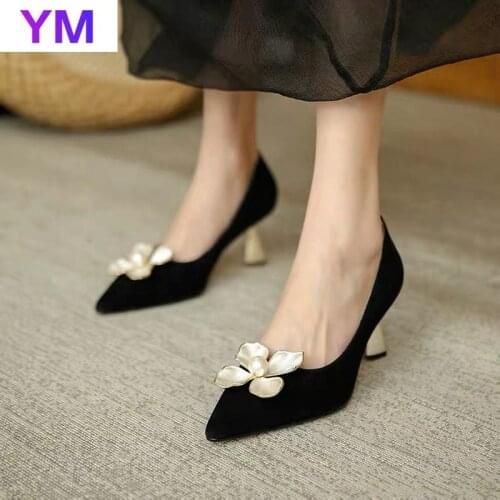2021 High Heels Shoes Rhinestone Ladies Pumps Office Shoes flowers Pointed Toe High Heels PU Leather Women Heels Shoes Size35-39