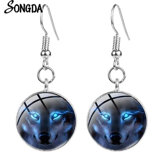 Fashion Wolf Glass Round Earring Wolf Howling At The Moon Punk Style Bronze Color Handmade Earrings for Women Girl Gifts