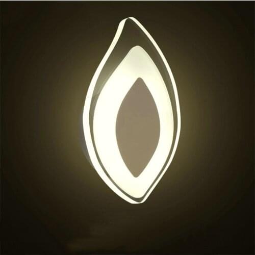 LED modern acrylic wall lamp, simple post-modern light wall lamp, restaurant bar transparent good-looking leaf wall lamp