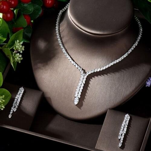 HIBRIDE High Quality White Cubic Zirconia Paved Fashion Ladies Leaf Pendant Necklace Earrings Jewelry Sets Love Gift N-1235
