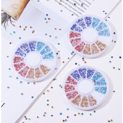 Nail Art Accessories Sharp Bottom Acrylic Diamond 12 Grid Disc Box Mixed Color Four Colors 12 Grid Disc Pack 3 D Decorat