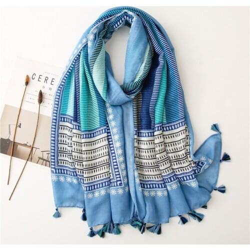 2021 Hot Cotton Geometry Print Tassel Scarves Shawls Long Soft Beautiful Beach Scarf Wrap Head Hijab Free Shipping