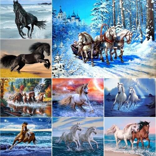 5D DIY Diamond Painting Animals Horse Winter Cross Stitch Kit Full Drill Embroidery Mosaic Art Picture of Rhinestones Decor Gift