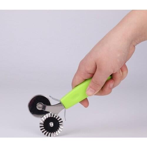 Stainless Steel Double-head Pizza Cutter Bread Maker Bread Maker Multifunction Pizza Knife Knife Baking Tool Pizza Wheel