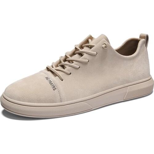 Men Casual Shoes Wild Lightweight Breathable Flat Shoes Non-slip Board Shoe Cow suede Leather Fashion Casual Sneakers