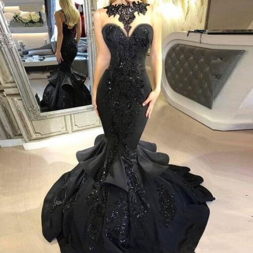 2020 New Stunning Black Long Evening Dress Beaded Appliqued Cascading Ruffled Mermaid Prom Dress Backless Formal Party Gowns