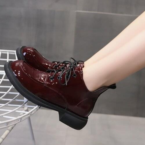 DEPKSLY Lace-up Shoes